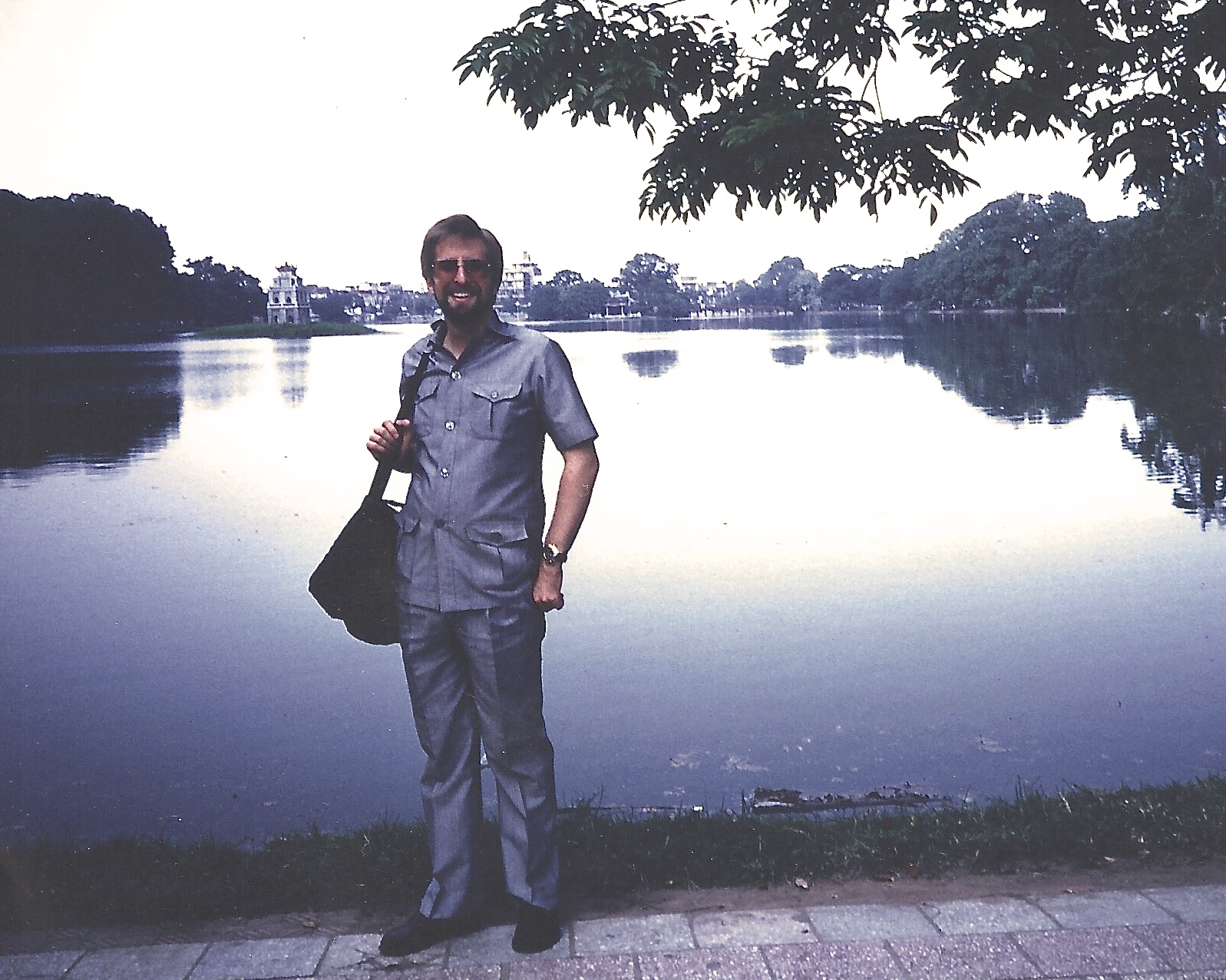 TMC in Hanoi (1992)